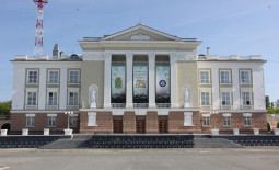 Лесной! СКДЦ «Современник» продаёт билеты онлайн.