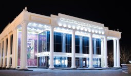 Южно-Сахалинск! Чехов-центр начал продавать билеты онлайн.