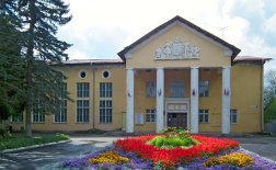Пересвет! Дом культуры «Космос» продаёт билеты онлайн.
