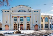 Ивантеевка! Музыкально-драматический театр продаёт билеты онлайн.
