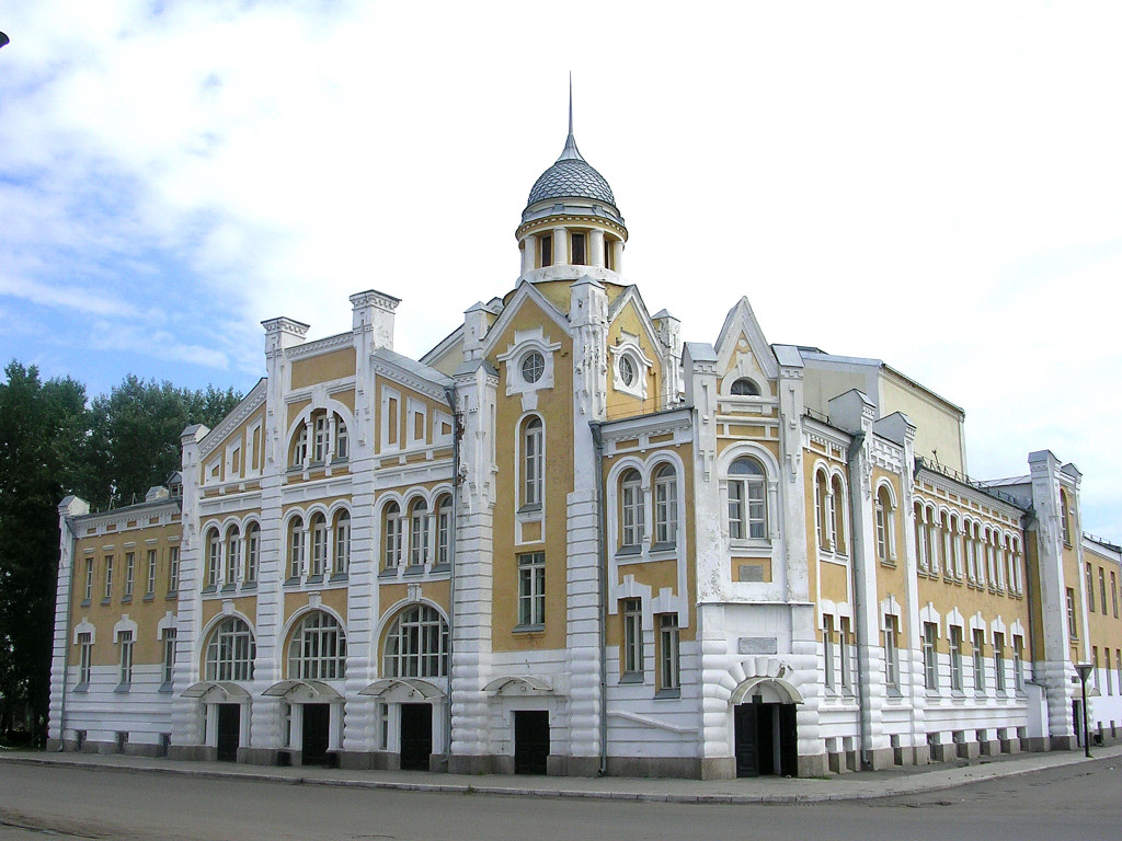 Бийский драмтеатр фото