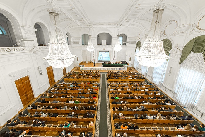 Политехнический зал